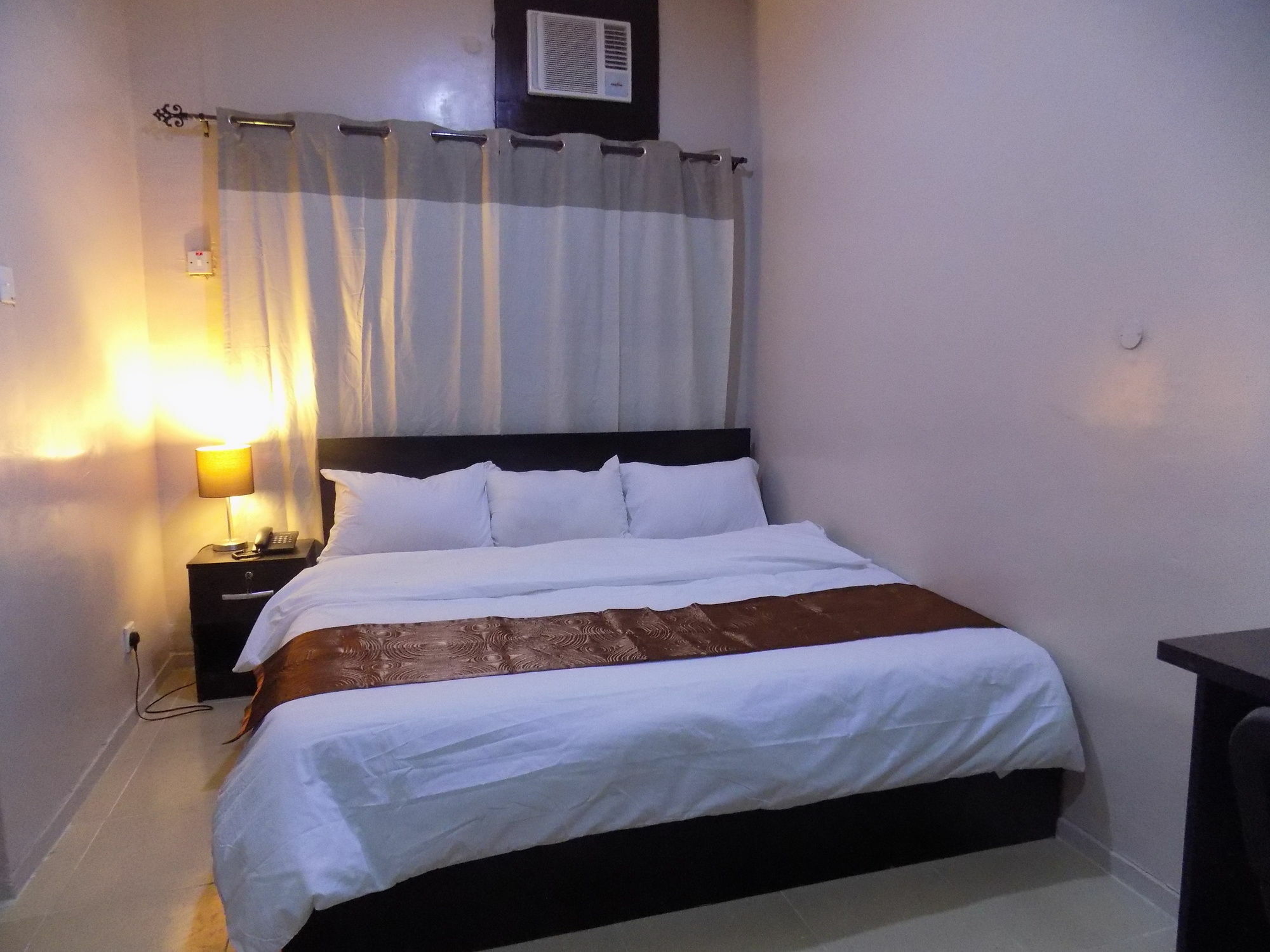 Posh Hotel And Suites Ikeja Εξωτερικό φωτογραφία